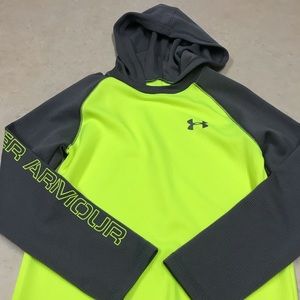 UA Pullover